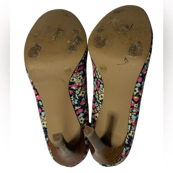 Jessica Simpson Floral Pumps Closed Toe High Heels Stilettos with Flowers Cute - Picture 9 of 9